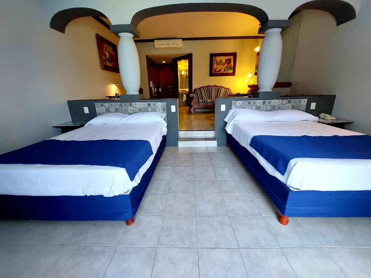 Gran Hotel Hacienda De La Noria Aguascalientes Eksteriør billede A room at the hotel