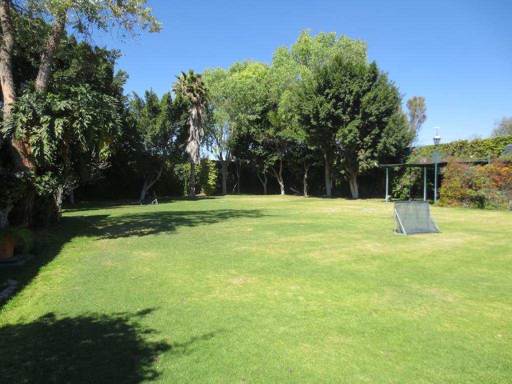 Gran Hotel Hacienda De La Noria Aguascalientes Eksteriør billede The lawn at the center of the campus